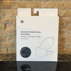 Lululemon Double Strap Face Mask